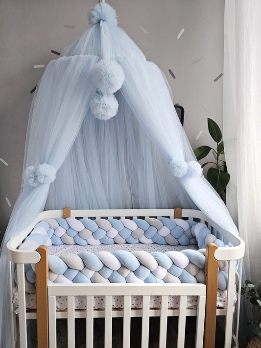 Double braided crib bumper for boy. KARI studio