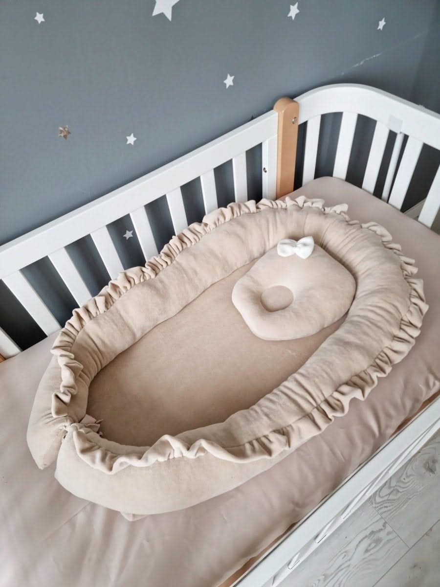 Personalized cot bumper set beige - KariStudio