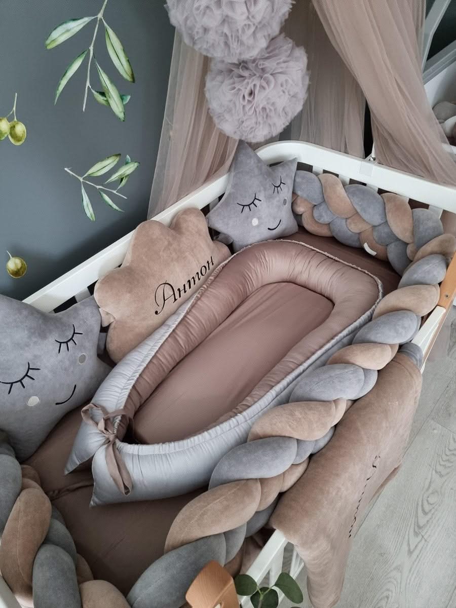 Personalized cot bumper set gray cappuccino for boys - KariStudio