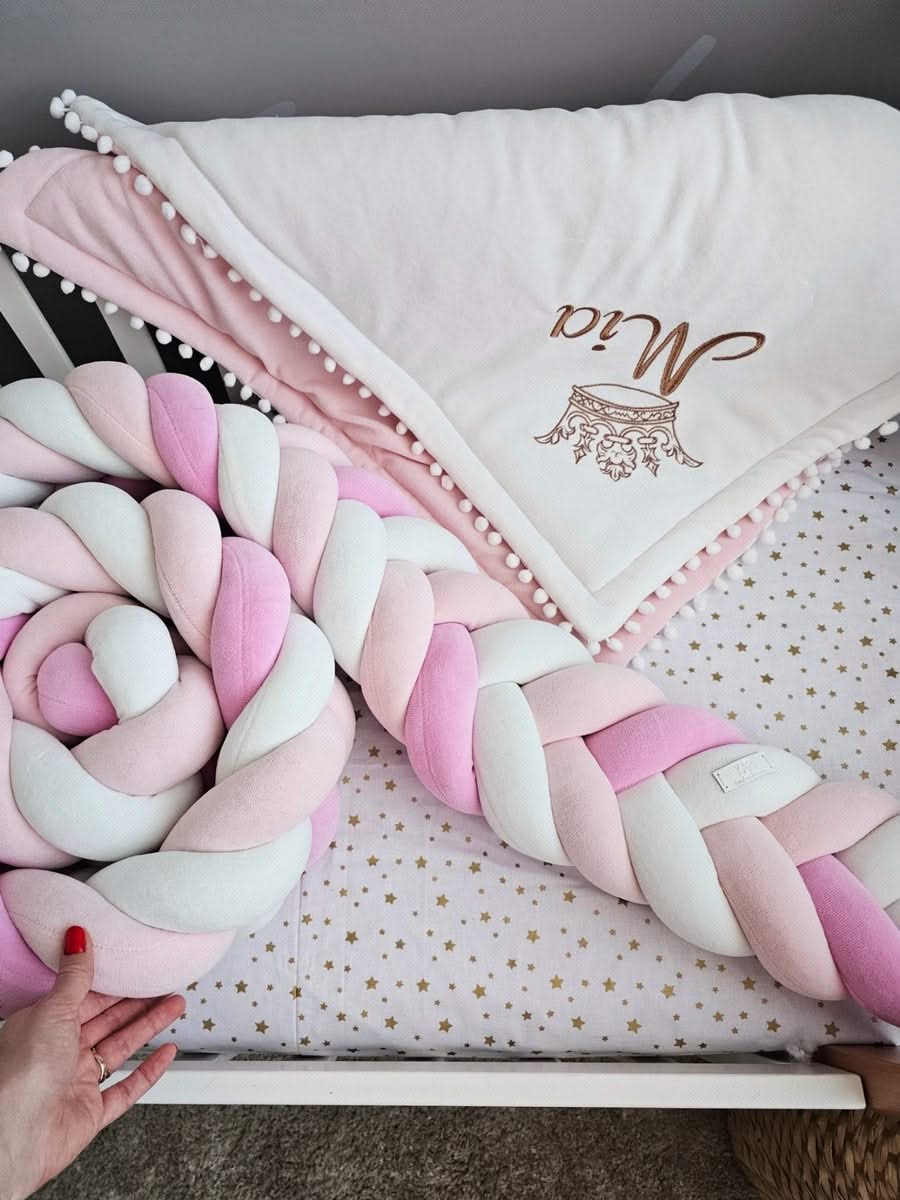 Baby girl crib bedding set pink, light pink, creamy. KARI studio