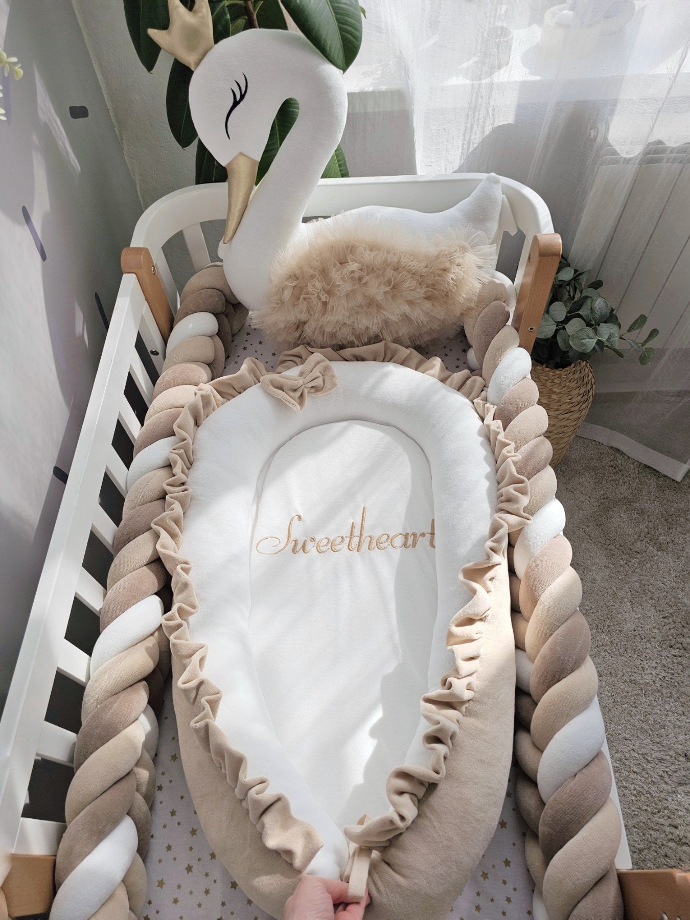 Gender neutral baby crib bedding set. KARI studio