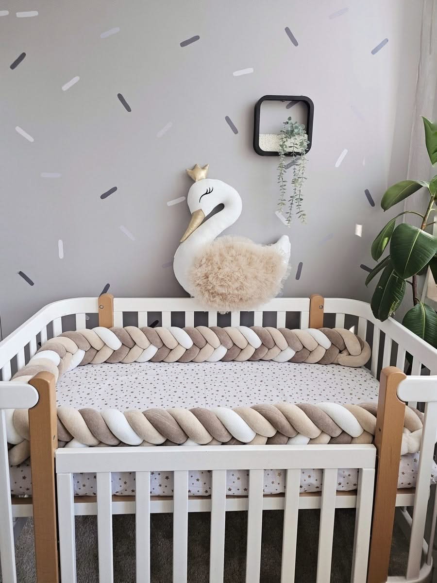 Safe baby bedding crib set with braided crib bumper. KARI studio