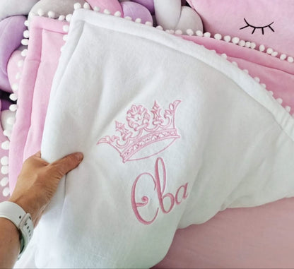Baby bedding crib bumper set pink. KARI studio