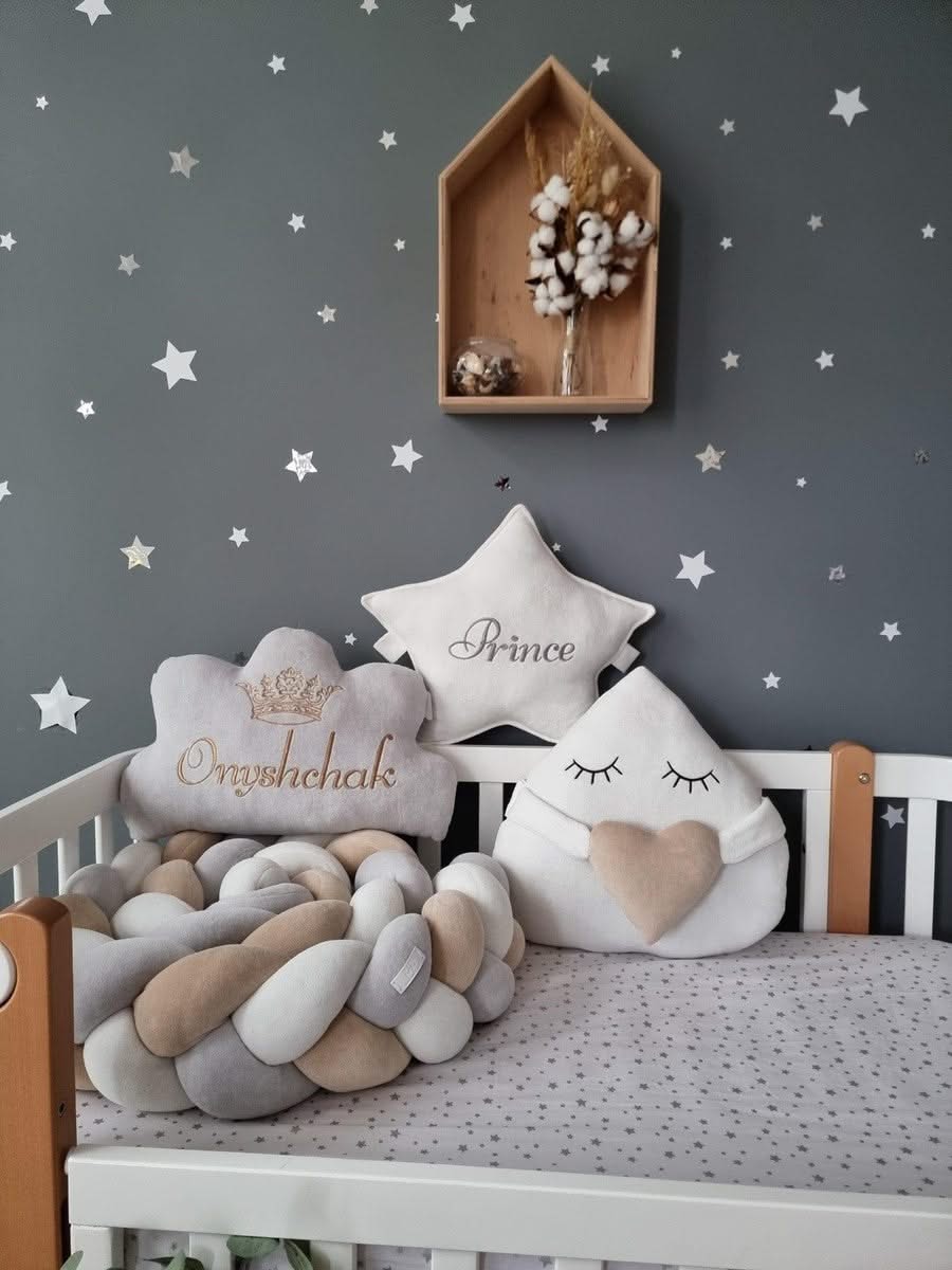 Personalized baby bedding set beige gray - KariStudio