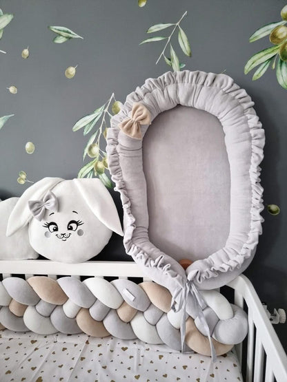 Personalized baby bedding set beige gray - KariStudio