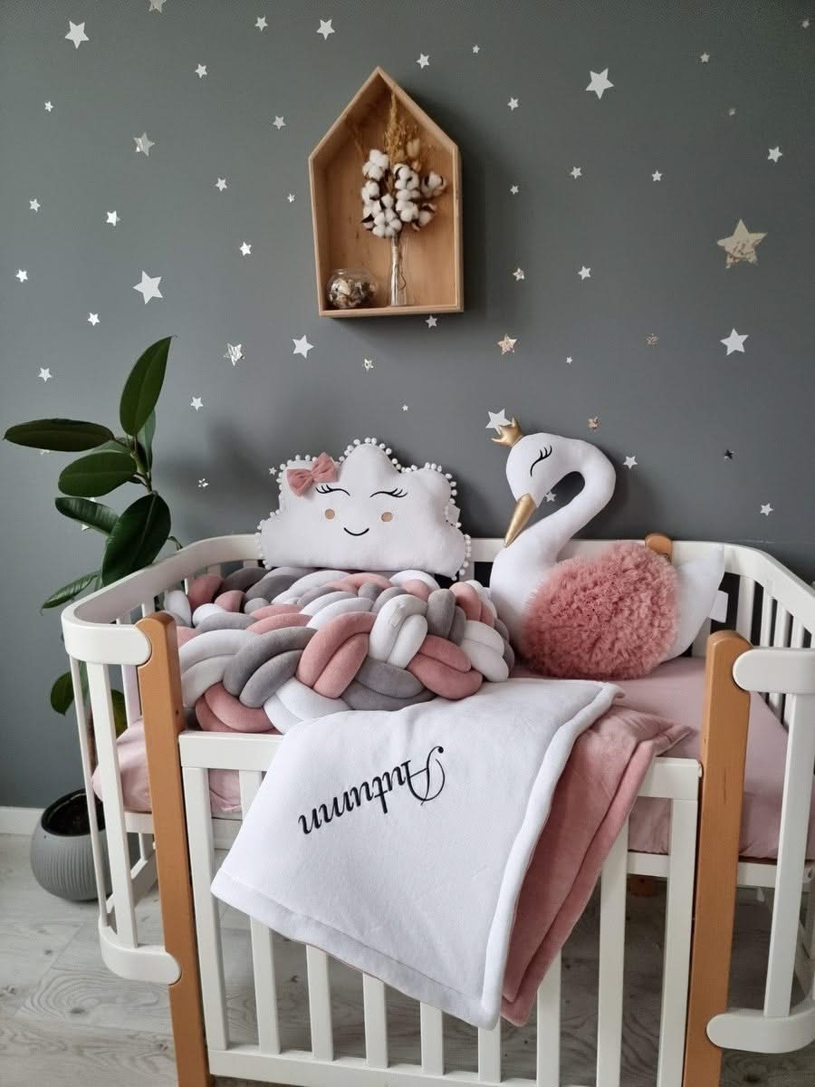 Personalized crib bumper set beige - KariStudio