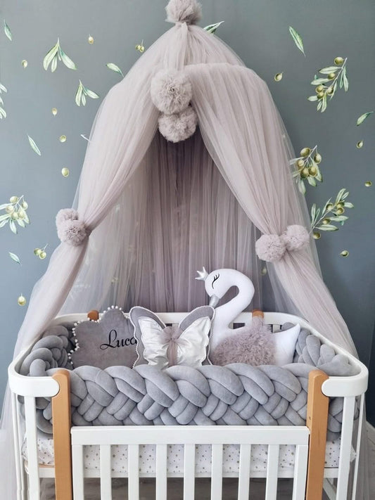 Personalized Baby bedding set for gray - KariStudio