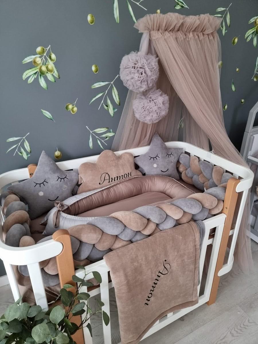 Personalized cot bumper set gray cappuccino for boys - KariStudio