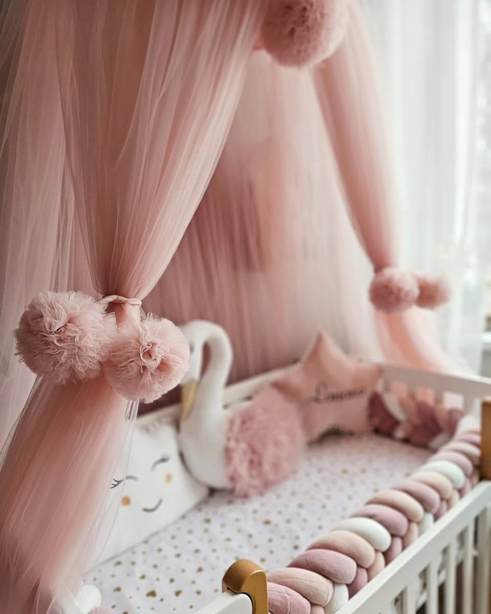 Personalized baby bedding set light blush - KariStudio