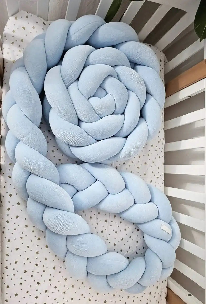 Braided crib bumper for boys or girls 15 cm