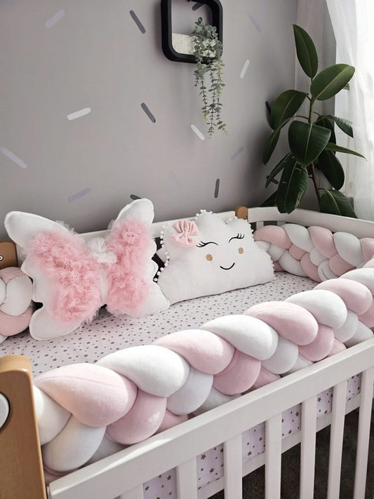 Cozy baby crib bedding set for girl light pink. KARI studio
