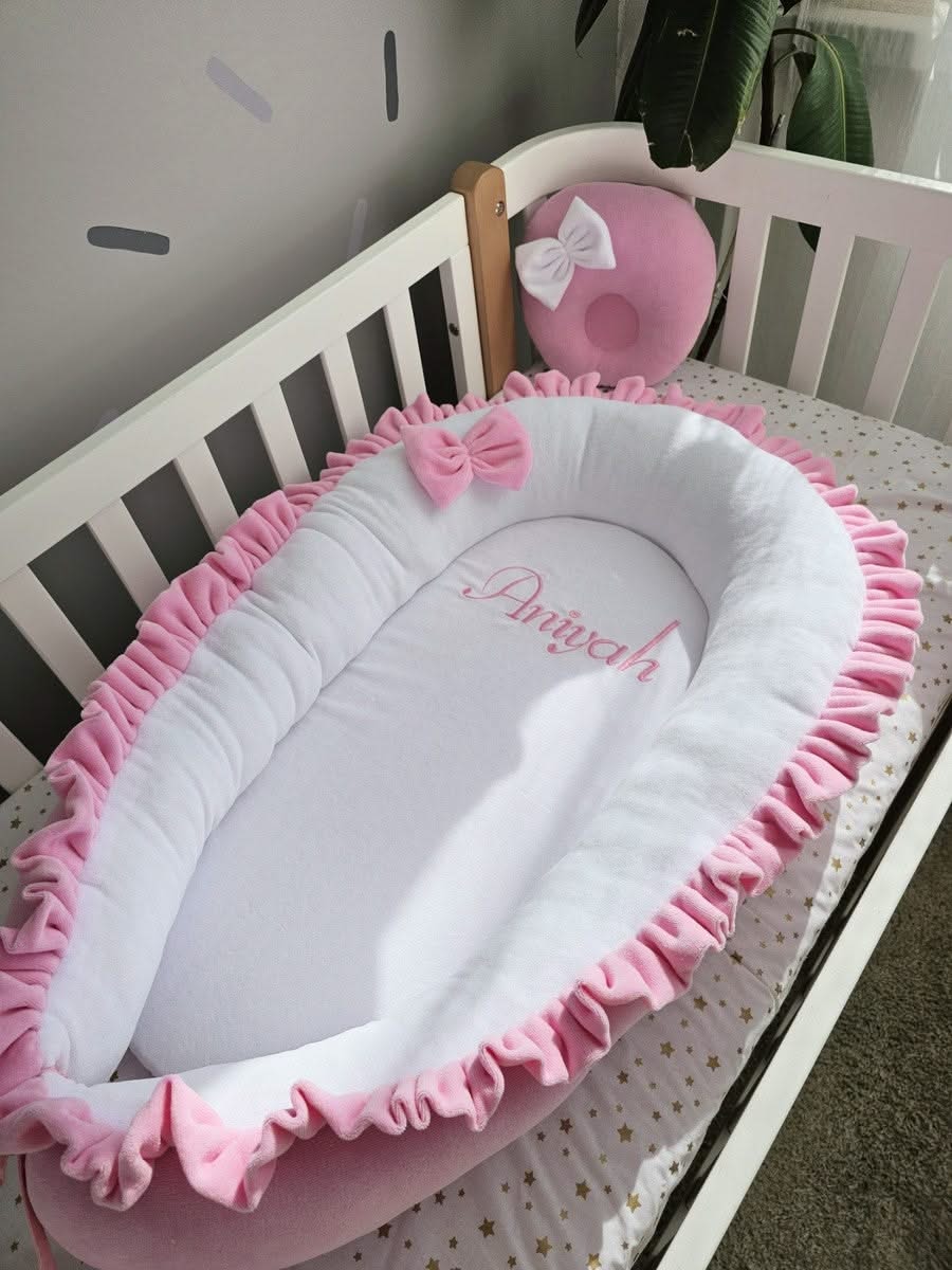 Unique pink baby crib bedding set for girl. KARI studio