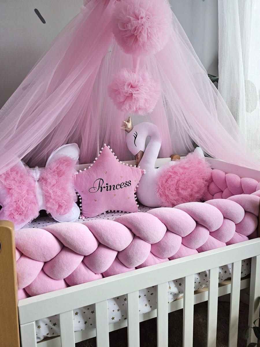 Baby bedding crib bumper set pink. KARI studio