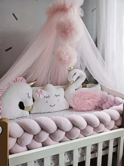 Exklusiv crib bumper set light pink. KARI studio