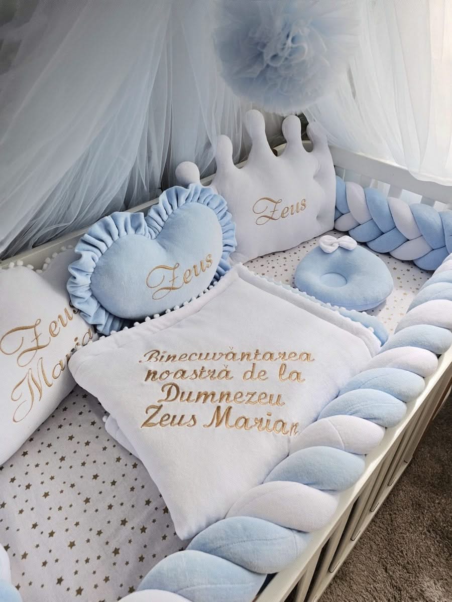Blue baby crib bedding set for boy. KARI studio