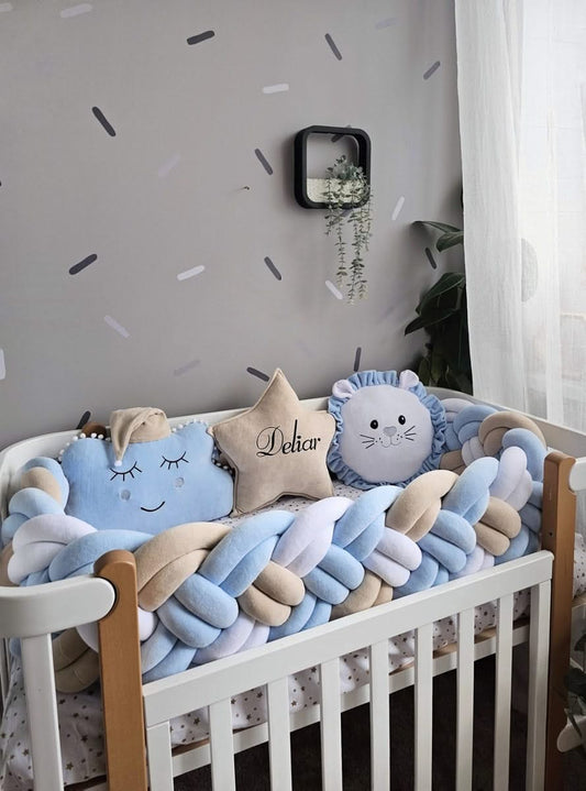 Luxury baby bedding set beige blue. KARI studio